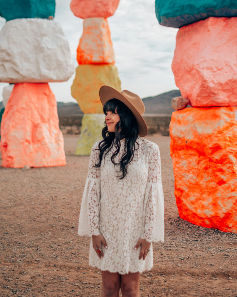 How to visit the Seven Magic Mountains large-scale art installation by Ugo Rondinone in Las Vegas Nevada #sevenmagicmountains #7magicmountains #lasvegas #nevada #ugorondinone
